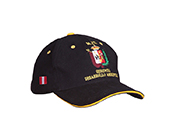 Gorro con sanguchera y ojalillos